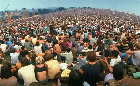 what was the purpose of the woodstock music festival? and how did it reflect societal changes during that era?